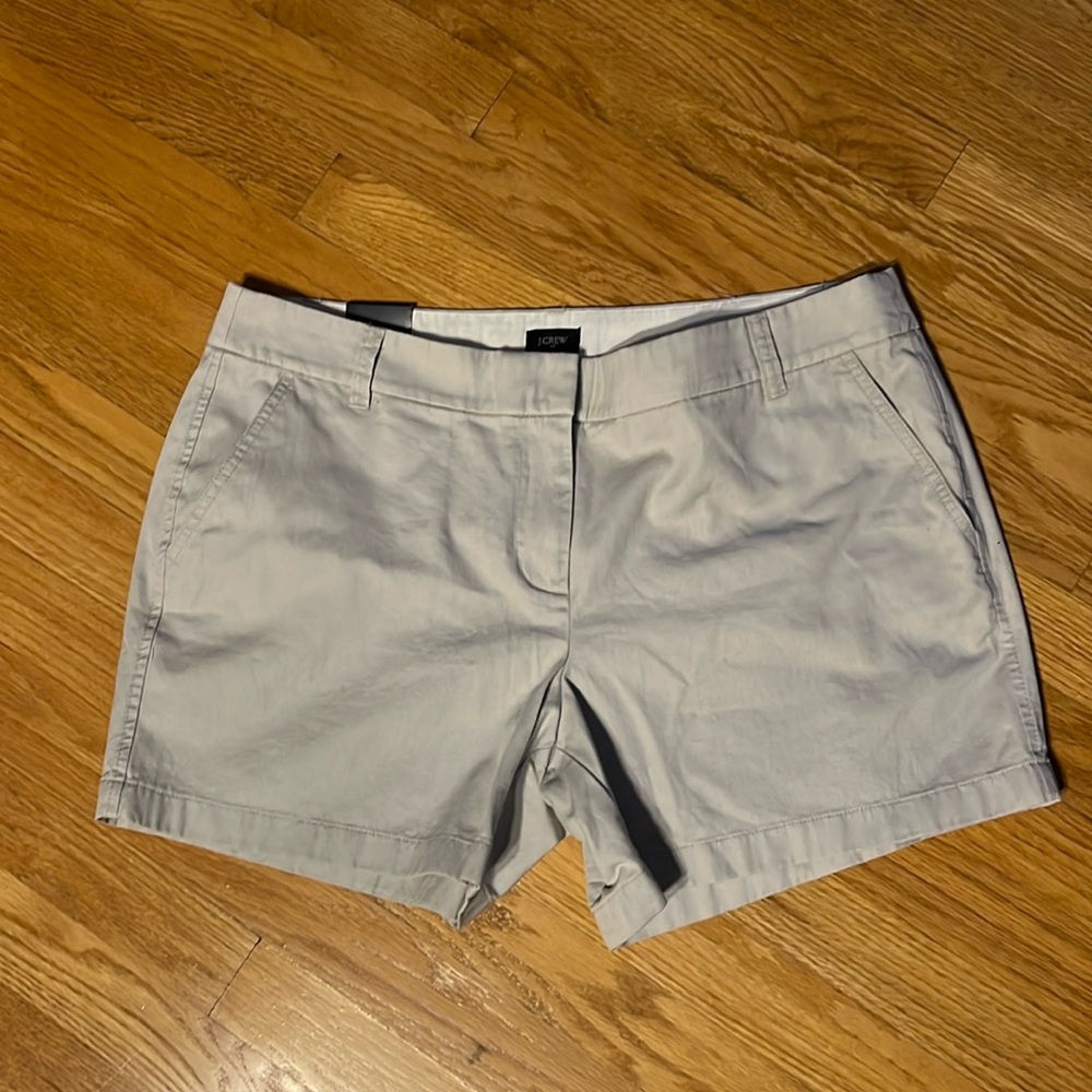 NWT chino shorts